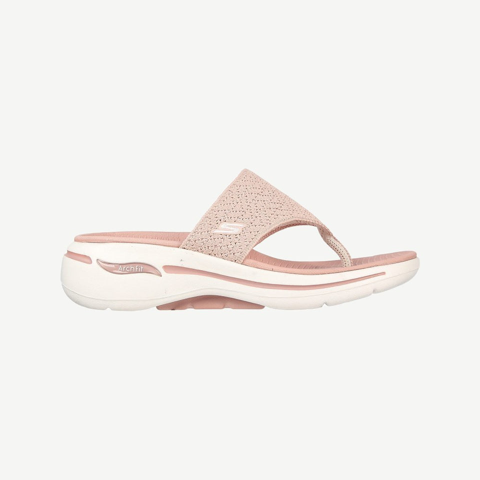 Go Walk Arch Fit Sandalweekender