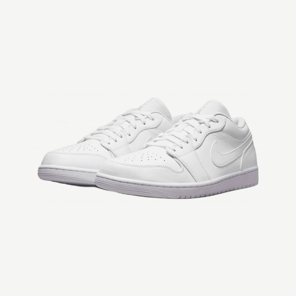 Air Jordan 1 Low, view 3