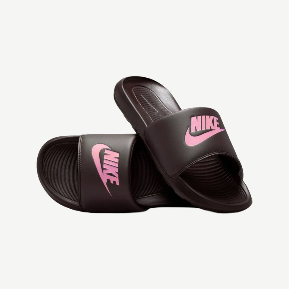 Women's Nike Victori One Slide, view 2