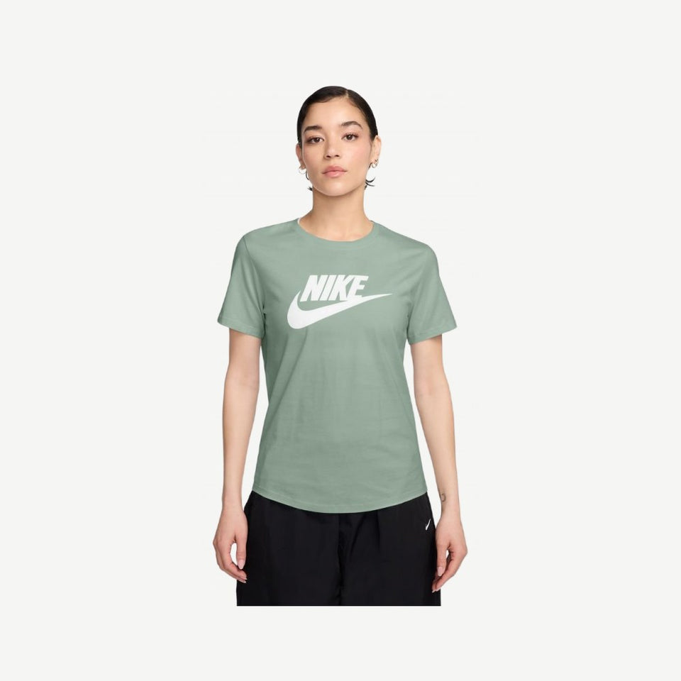Women's Sportswear Club Short-sleeve Tee Icn Futura