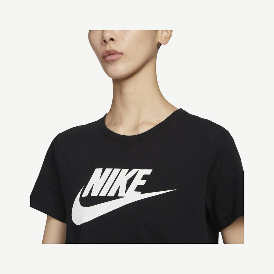 Women's Sportswear Club Short-sleeve Tee Icn Futura, view 3