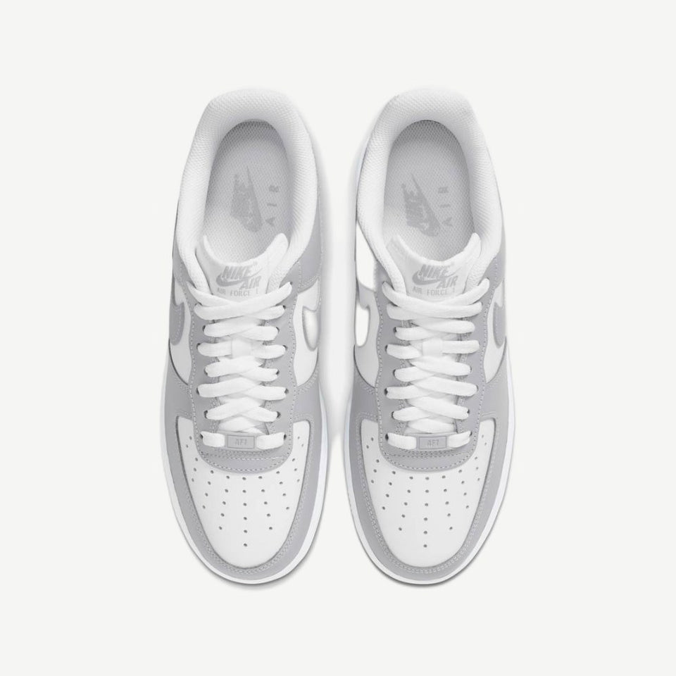 Air Force 1 '07, view 2