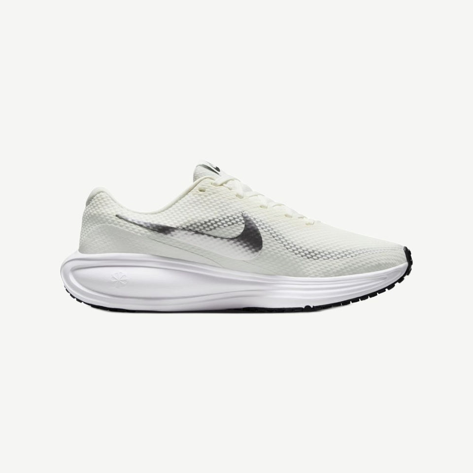 Women's Nike Revolution 8