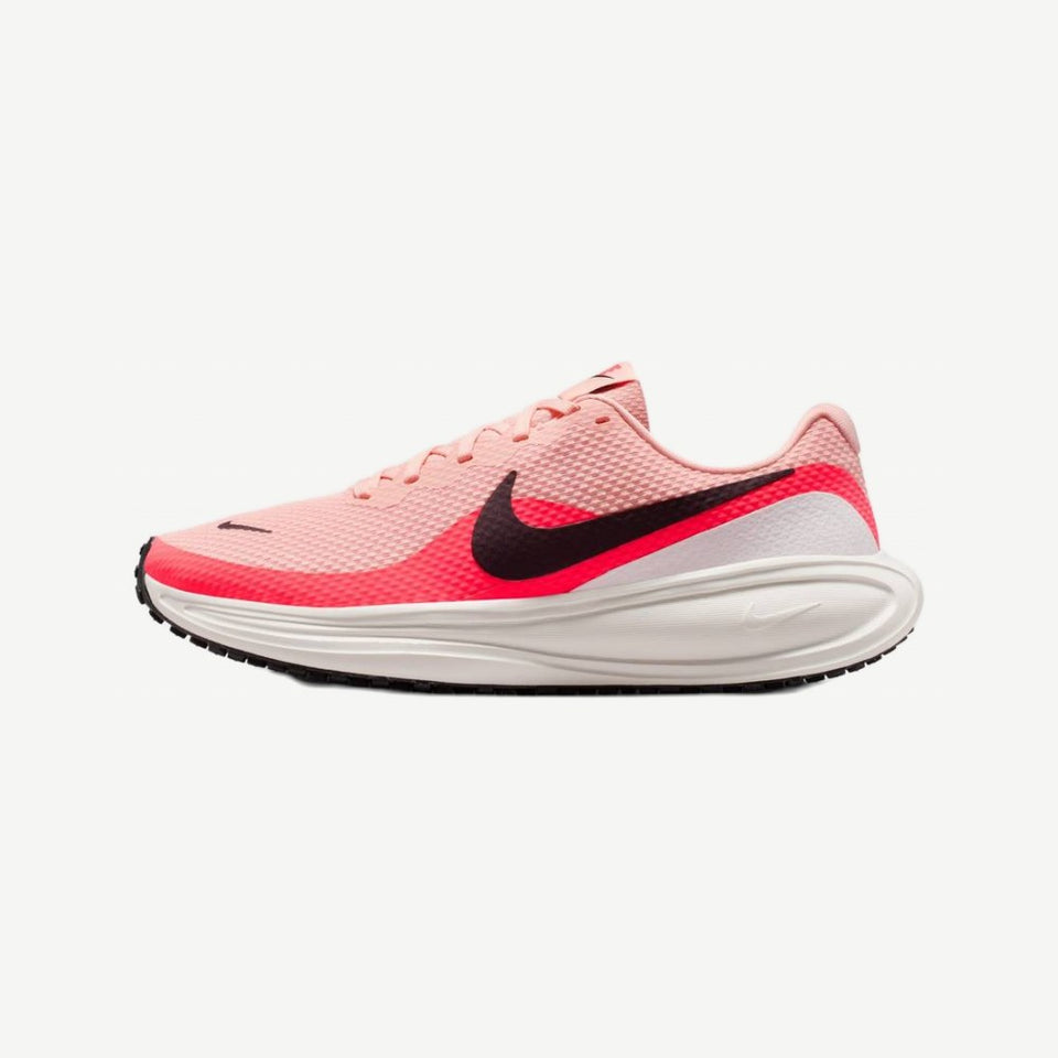 Women's Nike Revolution 8