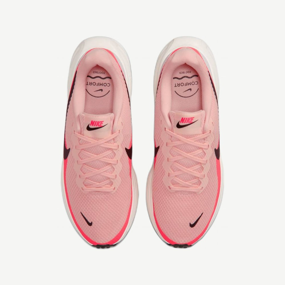 Women's Nike Revolution 8, view 2
