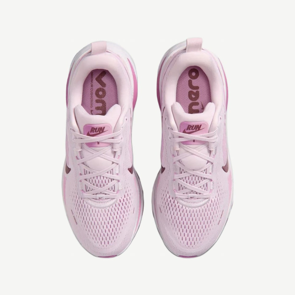Women's Nike Vomero 18, view 2