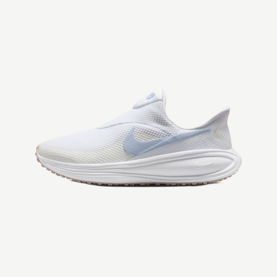 Women's Nike Revolution 8 Easyon