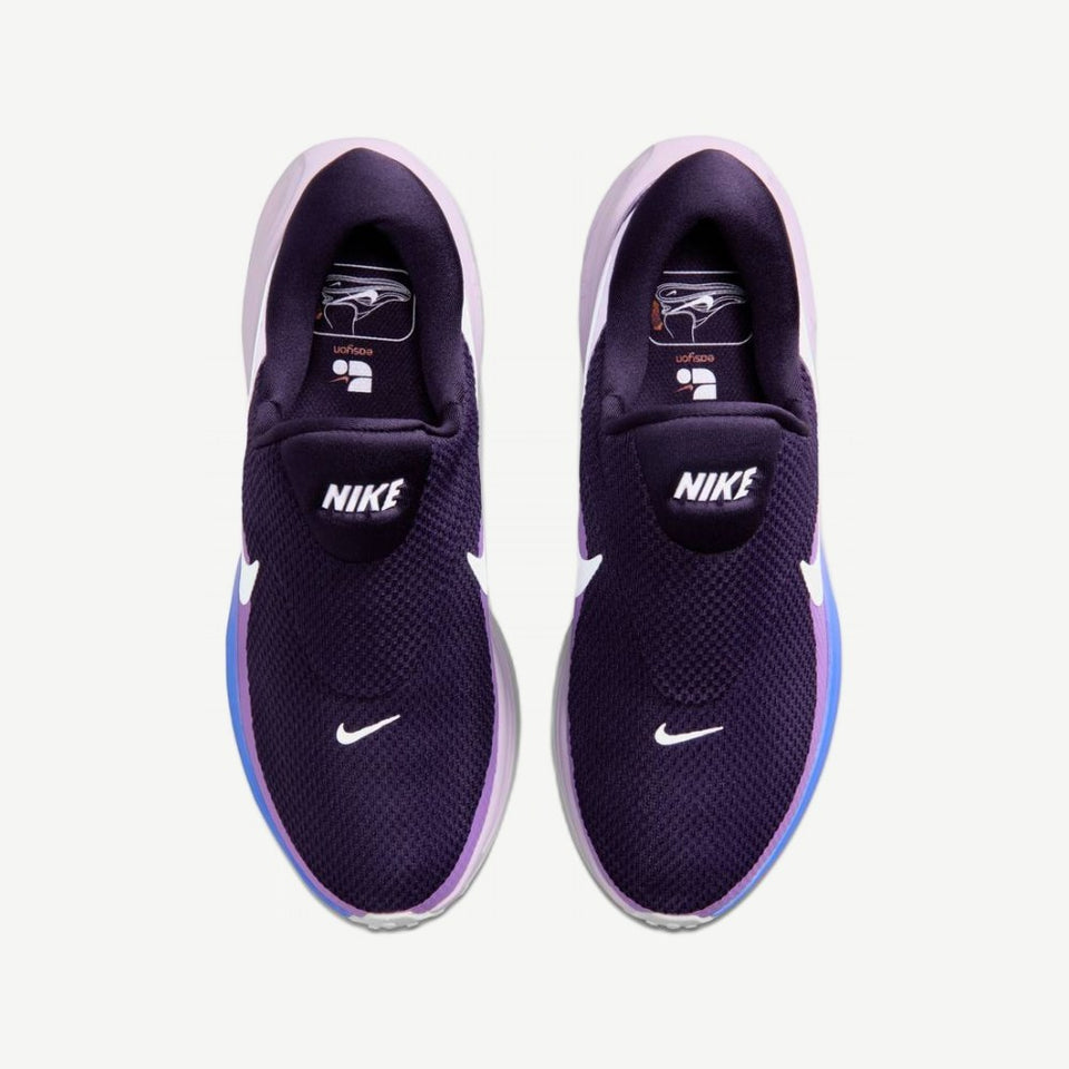 Women's Nike Revolution 8 Easyon, view 2
