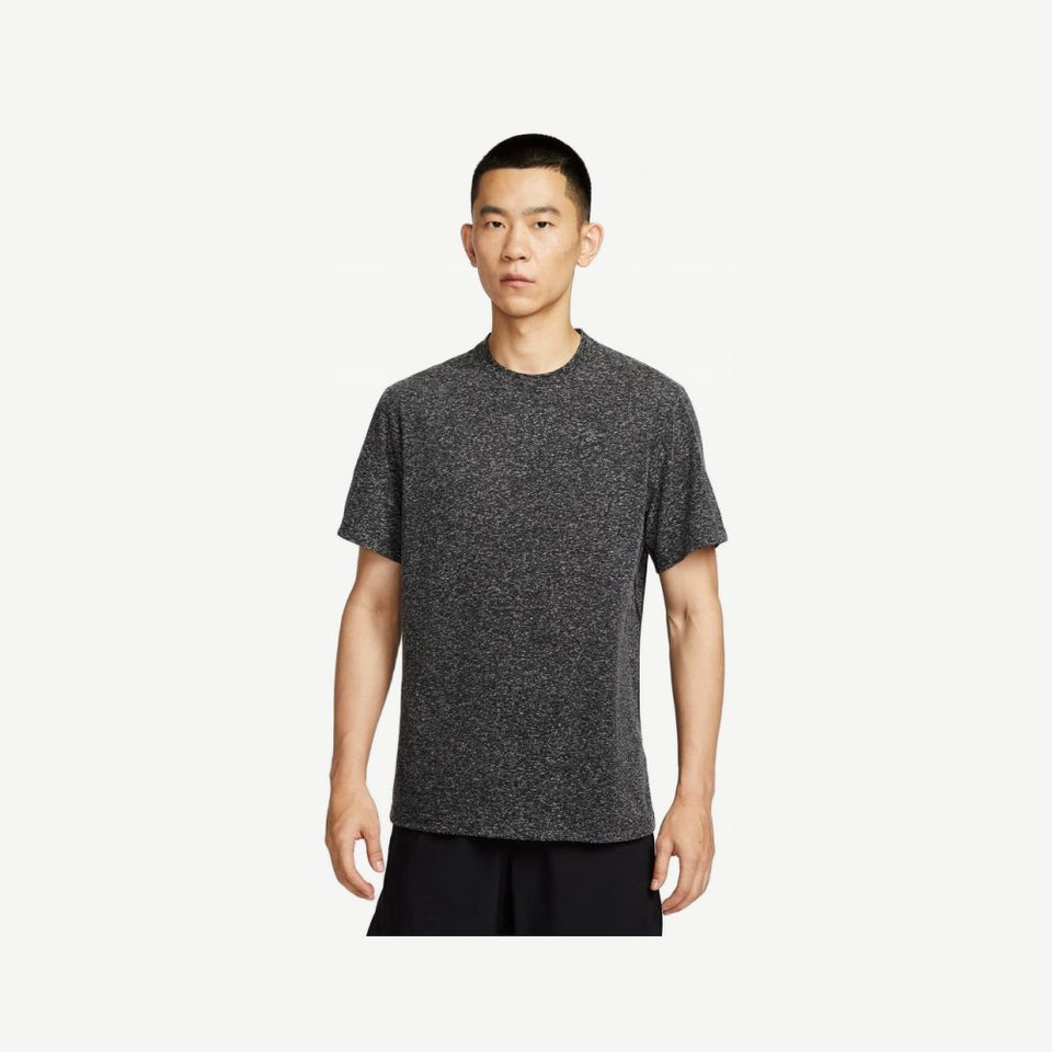 Men's Dri-FIT Primary Stmt Short-sleeve Ext