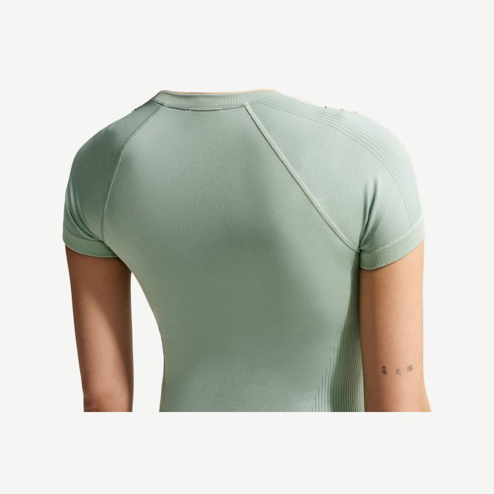 Women's Np Dri-FIT Smls Short-sleeve Top, view 2