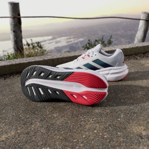 Questar 3 Running Shoes, view 3