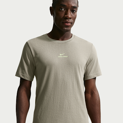 Nike Pro