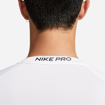 Nike Pro, view 4